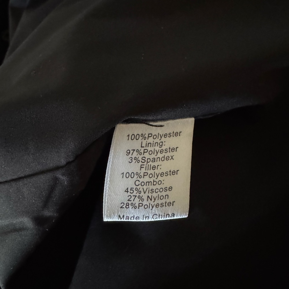 Tuckernuck Sport Black Quilted Evonne Jacket Size M in excellent condition - Picture 8 of 8